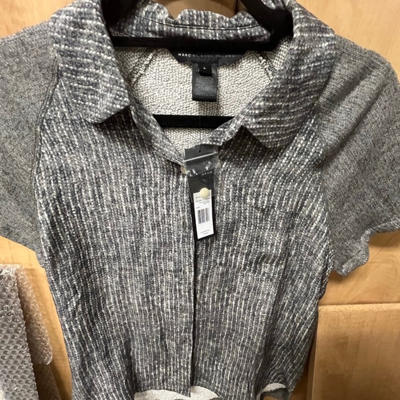 Marc by Marc Jacobs sleeved top - Picture 1 of 4